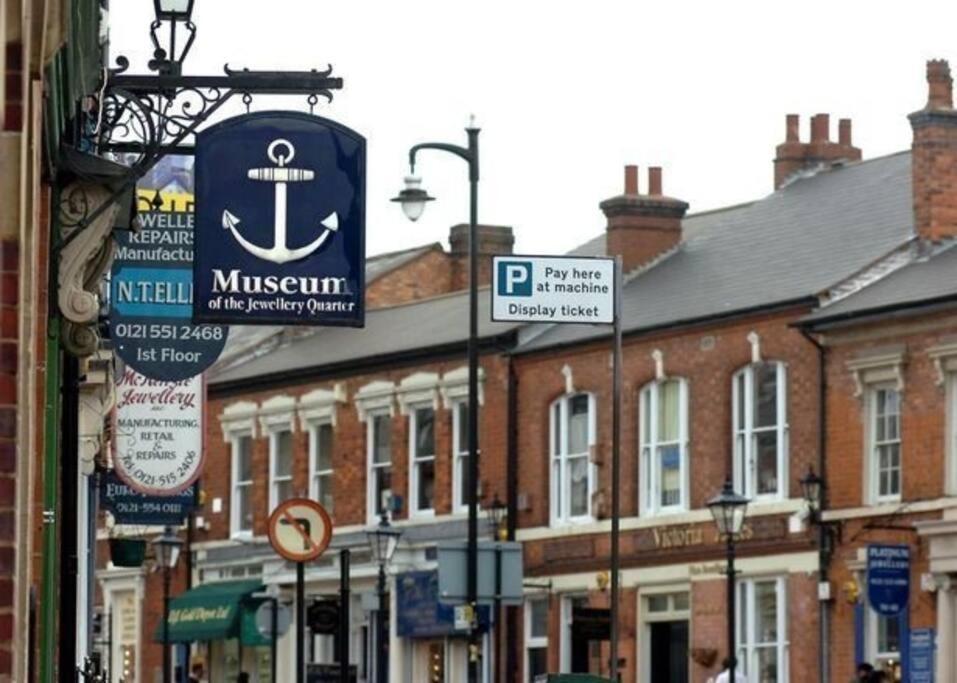 Stylish Jewellery Quarter Apartment Sleeps 4 Birmingham Luaran gambar